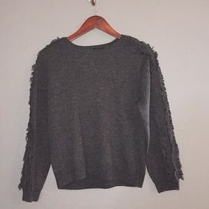 Fringe detailed sweater